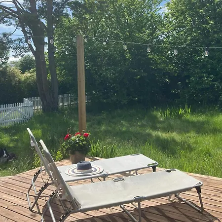 Feriehus Nature-rich Summer House With Wild Garden *